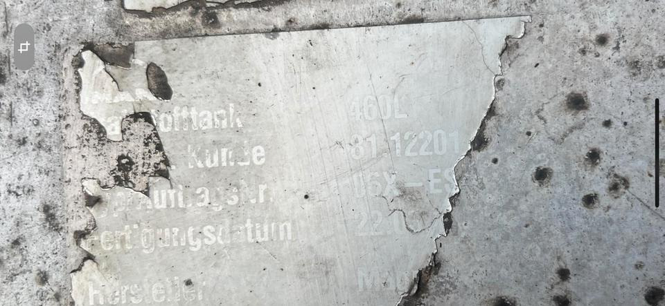 MAN TGX EU6 RN002 Dieseltank Tank Tankbehälter 460L - Fuel tank for Truck: picture 2 MAN TGX EU6 RN002 Dieseltank Tank Tankbehälter 460L - Fuel tank for Truck: picture 2