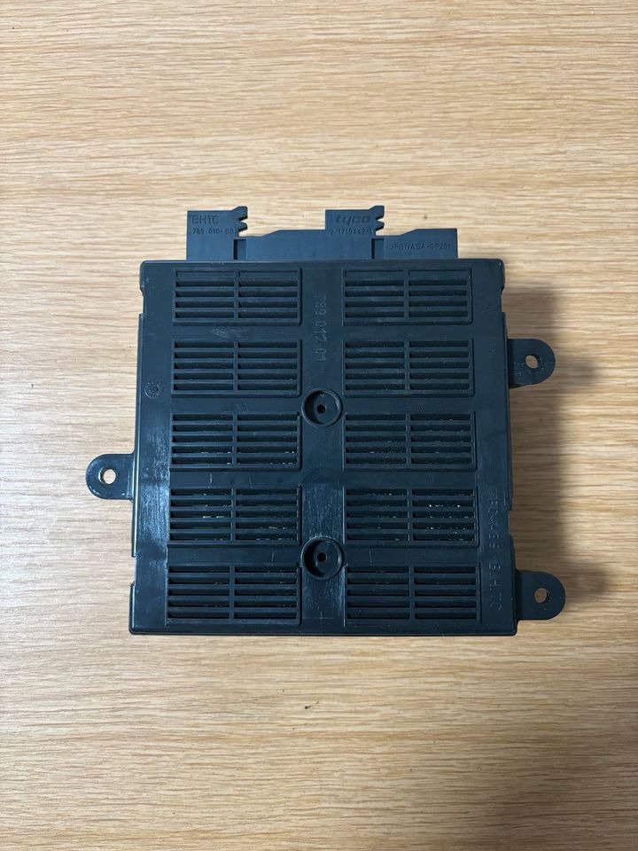 MAN TGX/TGS Steuergerät Innenraum Heizung 81.25814.7004 - ECU for Truck: picture 2 MAN TGX/TGS Steuergerät Innenraum Heizung 81.25814.7004 - ECU for Truck: picture 2
