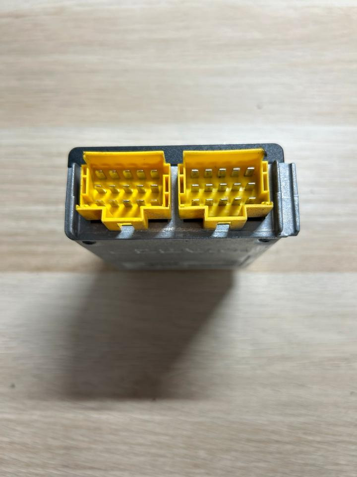 MAN WABCO ECAS 4*2 VL Steuergerät 81.25811-7010 - ECU for Truck: picture 3 MAN WABCO ECAS 4*2 VL Steuergerät 81.25811-7010 - ECU for Truck: picture 3