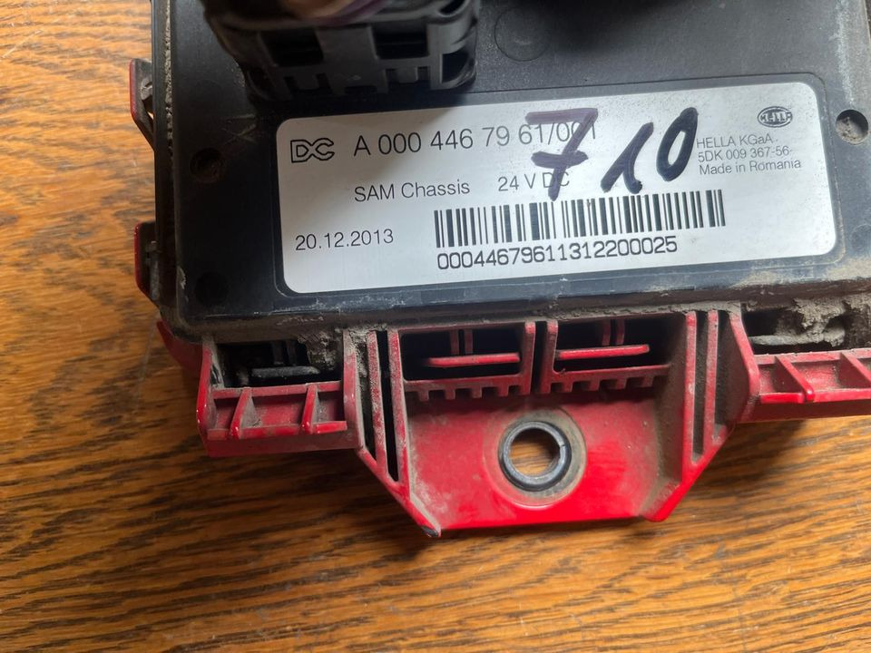Mercedes Actros MP4 SAM Chassis Modul A0004467961 - Electrical system for Truck: picture 2 Mercedes Actros MP4 SAM Chassis Modul A0004467961 - Electrical system for Truck: picture 2
