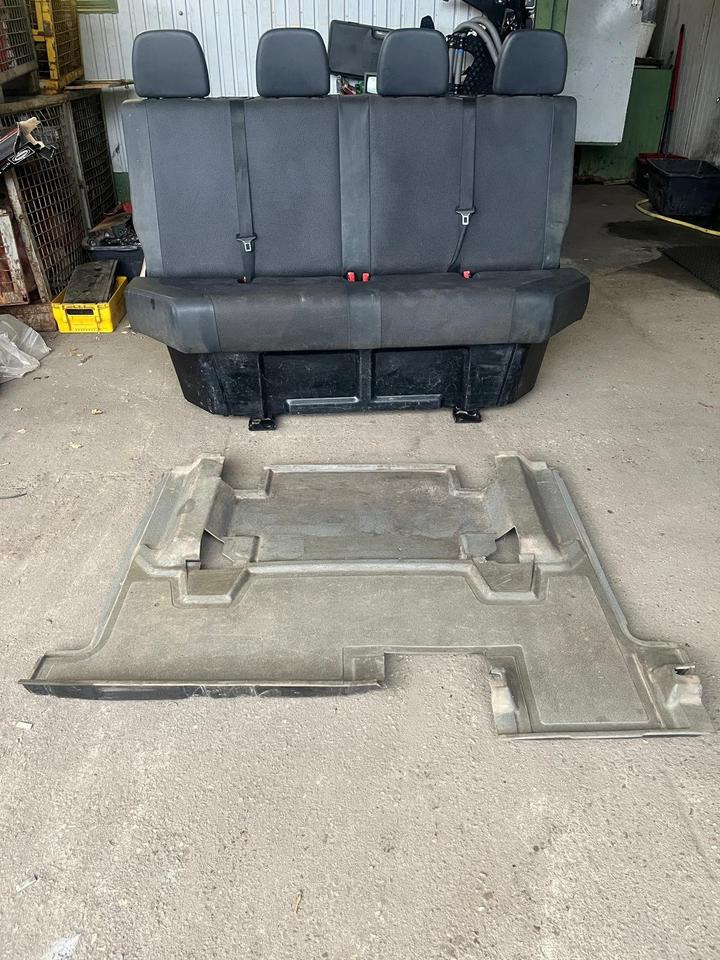 Mercedes Sprinter 4er-Sitzbank Hinten - Seat for Truck: picture 1 Mercedes Sprinter 4er-Sitzbank Hinten - Seat for Truck: picture 1