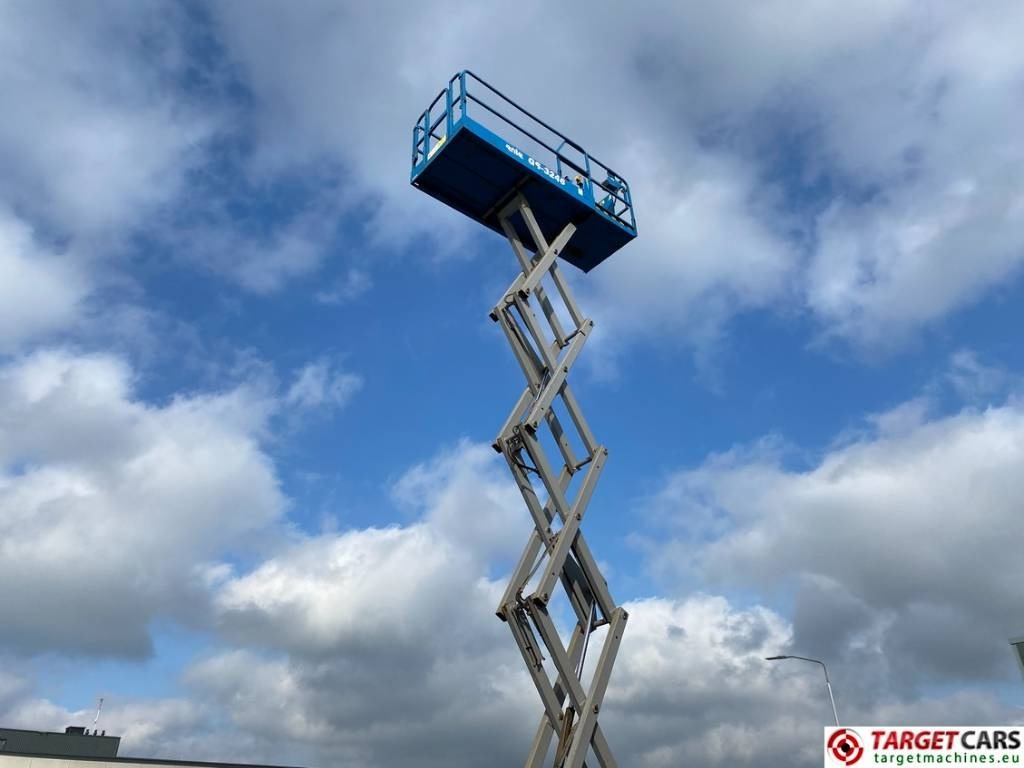 Scissor lift Genie GS-3246 Electric Scissor Work Lift 1175cm: picture 18 Scissor lift Genie GS-3246 Electric Scissor Work Lift 1175cm: picture 18