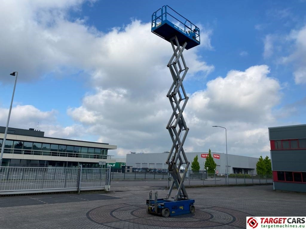 Scissor lift Genie GS-3246 Electric Scissor Work Lift 1175cm: picture 7 Scissor lift Genie GS-3246 Electric Scissor Work Lift 1175cm: picture 7