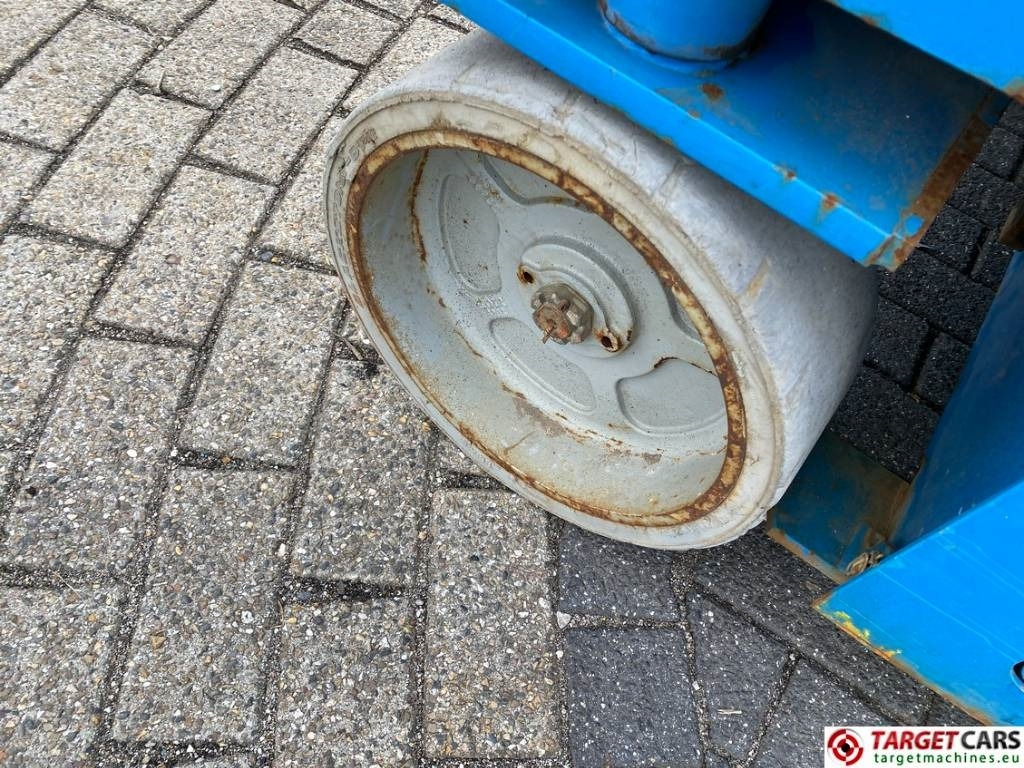 Scissor lift Genie GS-3246 Electric Scissor Work Lift 1175cm: picture 20 Scissor lift Genie GS-3246 Electric Scissor Work Lift 1175cm: picture 20