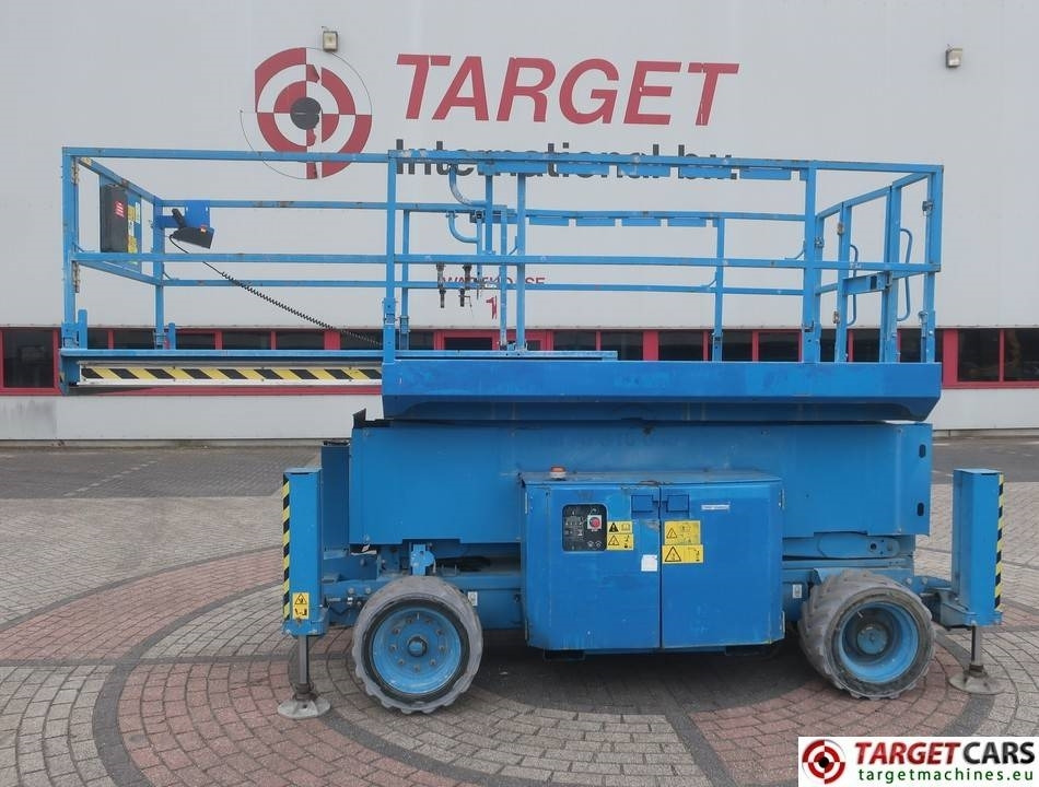 Genie GS-4069DC Electric 4069 Scissor Work Lift 1412cm - Scissor lift: picture 5 Genie GS-4069DC Electric 4069 Scissor Work Lift 1412cm - Scissor lift: picture 5