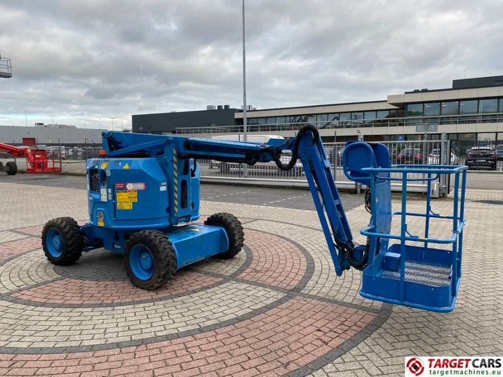 Genie Z-34/22 Articulated 4x4 Diesel Boom WorkLift 12.4M  - Articulated boom: picture 2 Genie Z-34/22 Articulated 4x4 Diesel Boom WorkLift 12.4M  - Articulated boom: picture 2