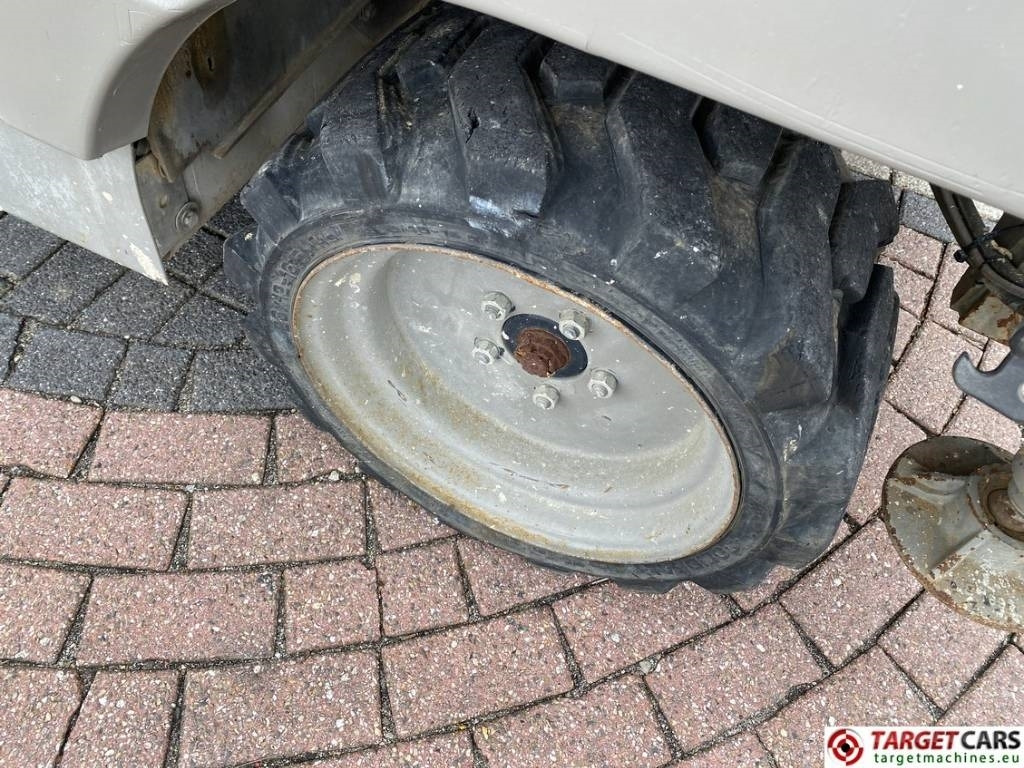 Scissor lift Haulotte Compact 12DX Diesel 4x4 Scissor Work Lift 1206cm: picture 24 Scissor lift Haulotte Compact 12DX Diesel 4x4 Scissor Work Lift 1206cm: picture 24