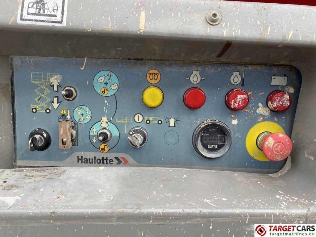 Scissor lift Haulotte Compact 12DX Diesel 4x4 Scissor Work Lift 1206cm: picture 11 Scissor lift Haulotte Compact 12DX Diesel 4x4 Scissor Work Lift 1206cm: picture 11