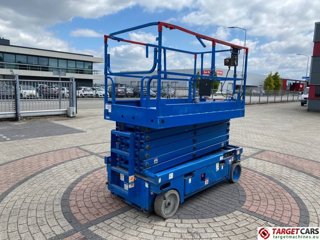 Haulotte Compact 14 Electric Scissor Work Lift 1385cm - Scissor lift: picture 3 Haulotte Compact 14 Electric Scissor Work Lift 1385cm - Scissor lift: picture 3