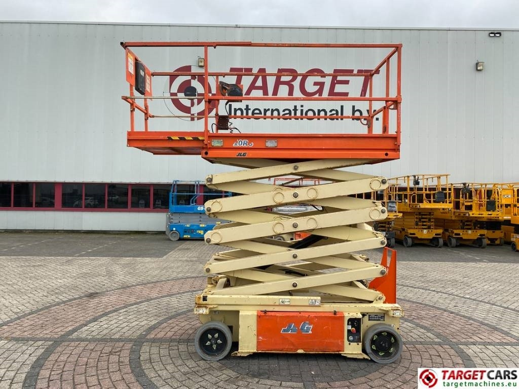 JLG 10RS Electric Scissor Work Lift 1175cm - Scissor lift: picture 5 JLG 10RS Electric Scissor Work Lift 1175cm - Scissor lift: picture 5