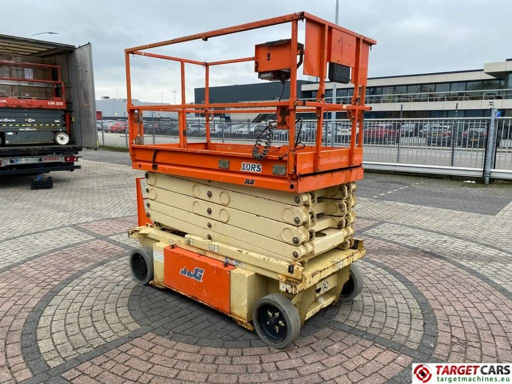 JLG 10RS Electric Scissor Work Lift 1175cm - Scissor lift: picture 2 JLG 10RS Electric Scissor Work Lift 1175cm - Scissor lift: picture 2
