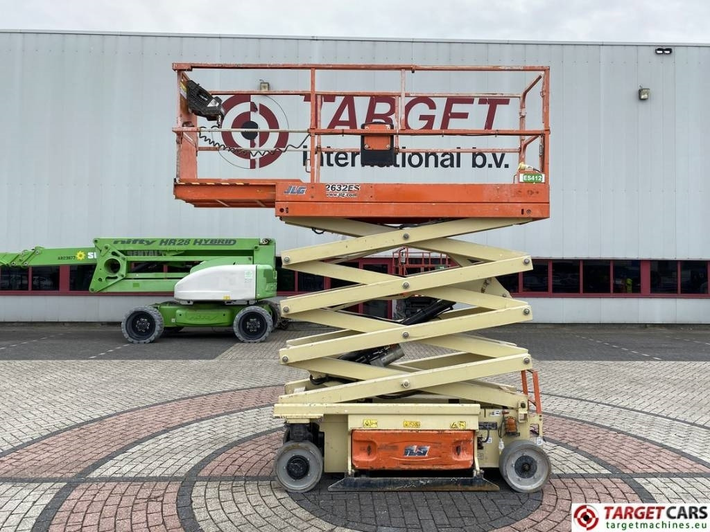 JLG 2632ES Electric Scissor Work Lift 977cm - Scissor lift: picture 5 JLG 2632ES Electric Scissor Work Lift 977cm - Scissor lift: picture 5