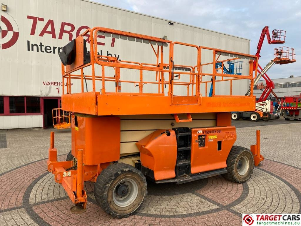 JLG 4394RT Diesel 4x4 Scissor Work Lift 1511cm - Scissor lift: picture 1 JLG 4394RT Diesel 4x4 Scissor Work Lift 1511cm - Scissor lift: picture 1