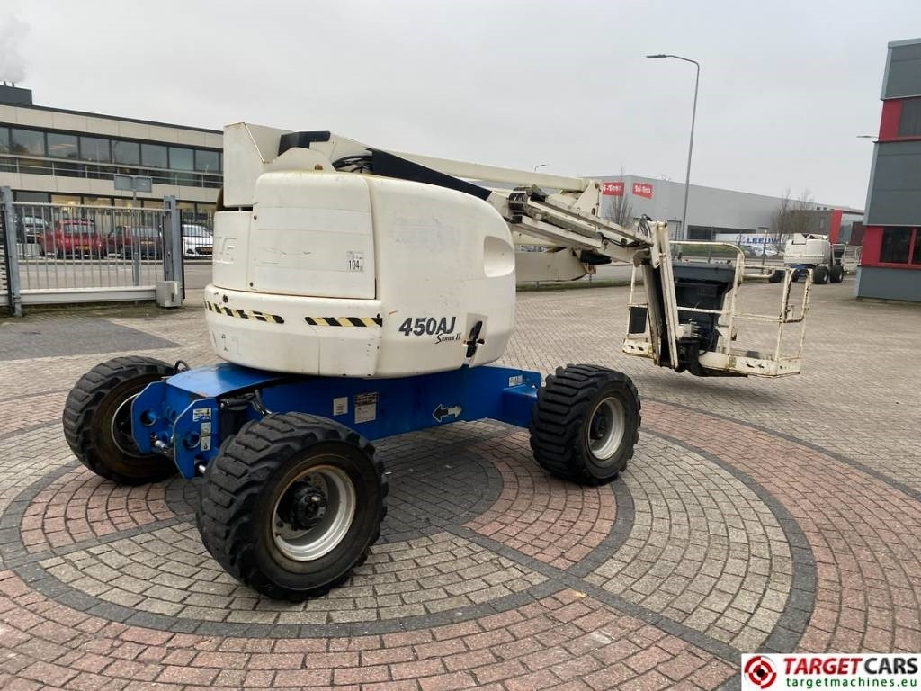JLG 450AJ Articulated 4x4 Diesel Boom Work Lift 1551cm - Articulated boom: picture 3 JLG 450AJ Articulated 4x4 Diesel Boom Work Lift 1551cm - Articulated boom: picture 3