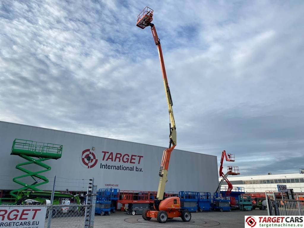 JLG 600AJ Articulated 4x4 Diesel Boom Work Lift 2047cm - Articulated boom: picture 5 JLG 600AJ Articulated 4x4 Diesel Boom Work Lift 2047cm - Articulated boom: picture 5