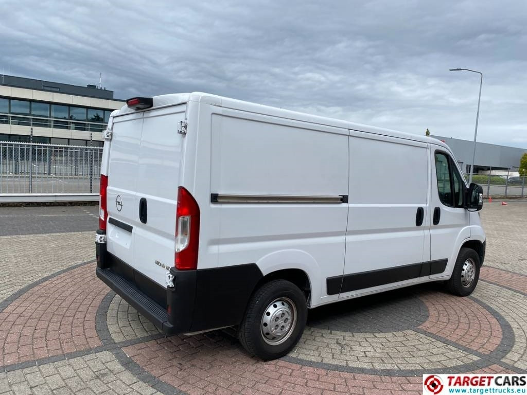Opel Movano 2.2D BlueHDI Panel Van 140HP L2H1 - Panel van: picture 3 Opel Movano 2.2D BlueHDI Panel Van 140HP L2H1 - Panel van: picture 3