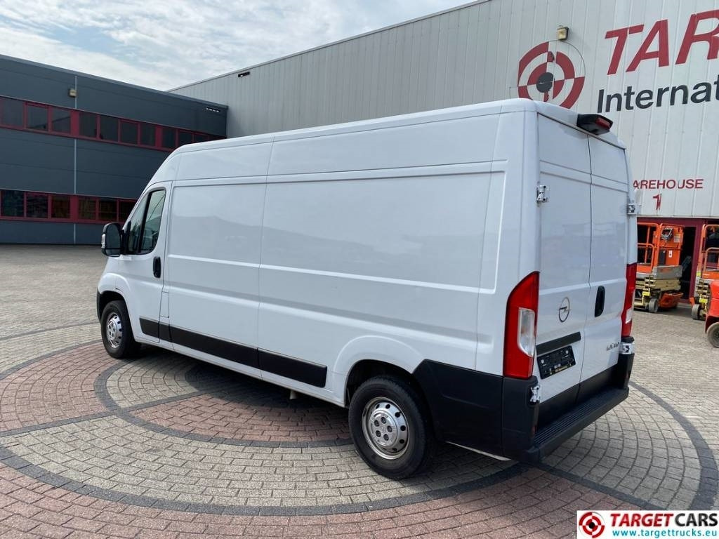 Opel Movano 2.2D BlueHDI Panel Van L3H2 140HP - Panel van: picture 4 Opel Movano 2.2D BlueHDI Panel Van L3H2 140HP - Panel van: picture 4