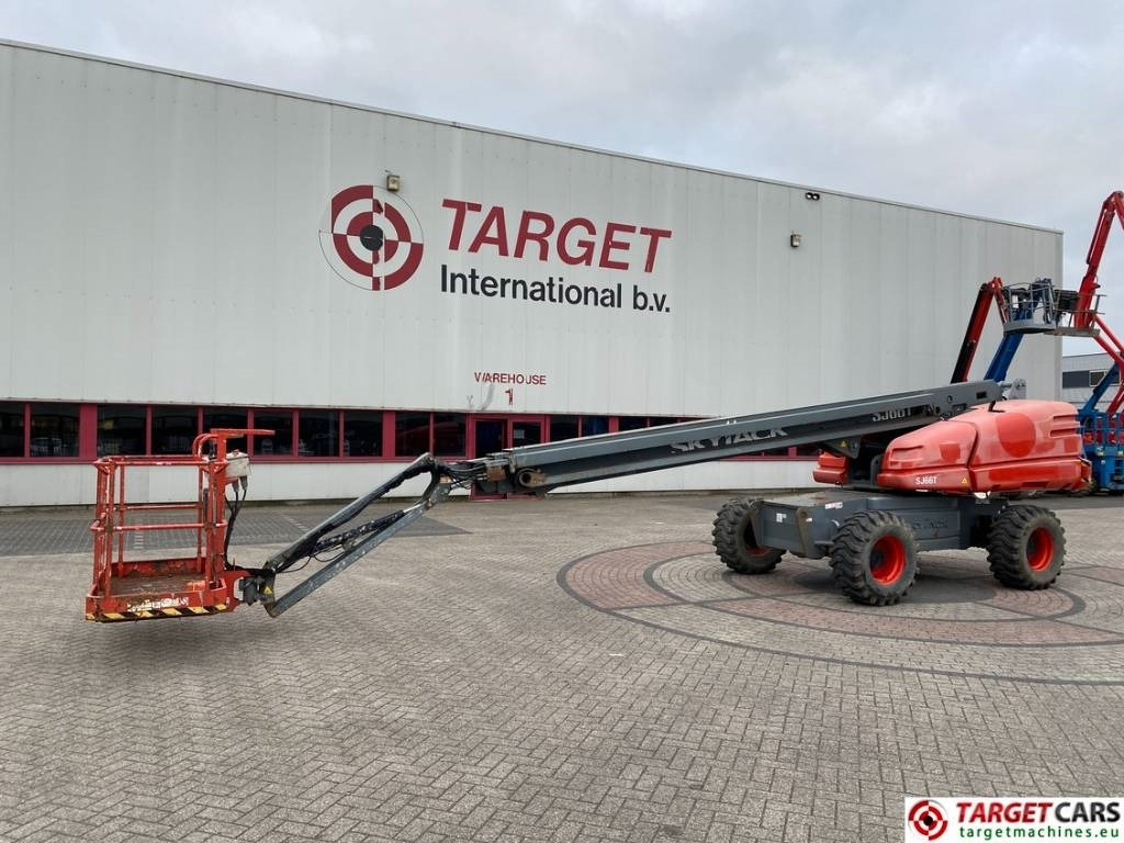 SkyJack SJ66T Telescopic 4x4 Diesel Boom Work Lift 2212cm - Telescopic boom: picture 1 SkyJack SJ66T Telescopic 4x4 Diesel Boom Work Lift 2212cm - Telescopic boom: picture 1