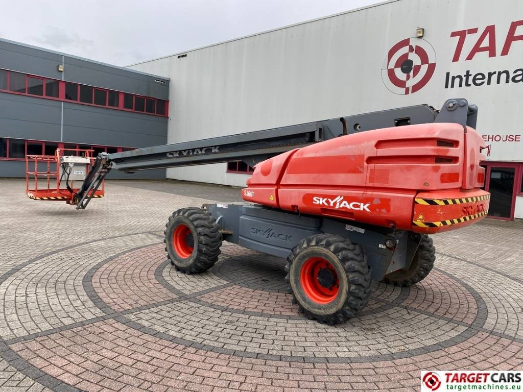 SkyJack SJ66T Telescopic 4x4 Diesel Boom Work Lift 2212cm - Telescopic boom: picture 4 SkyJack SJ66T Telescopic 4x4 Diesel Boom Work Lift 2212cm - Telescopic boom: picture 4