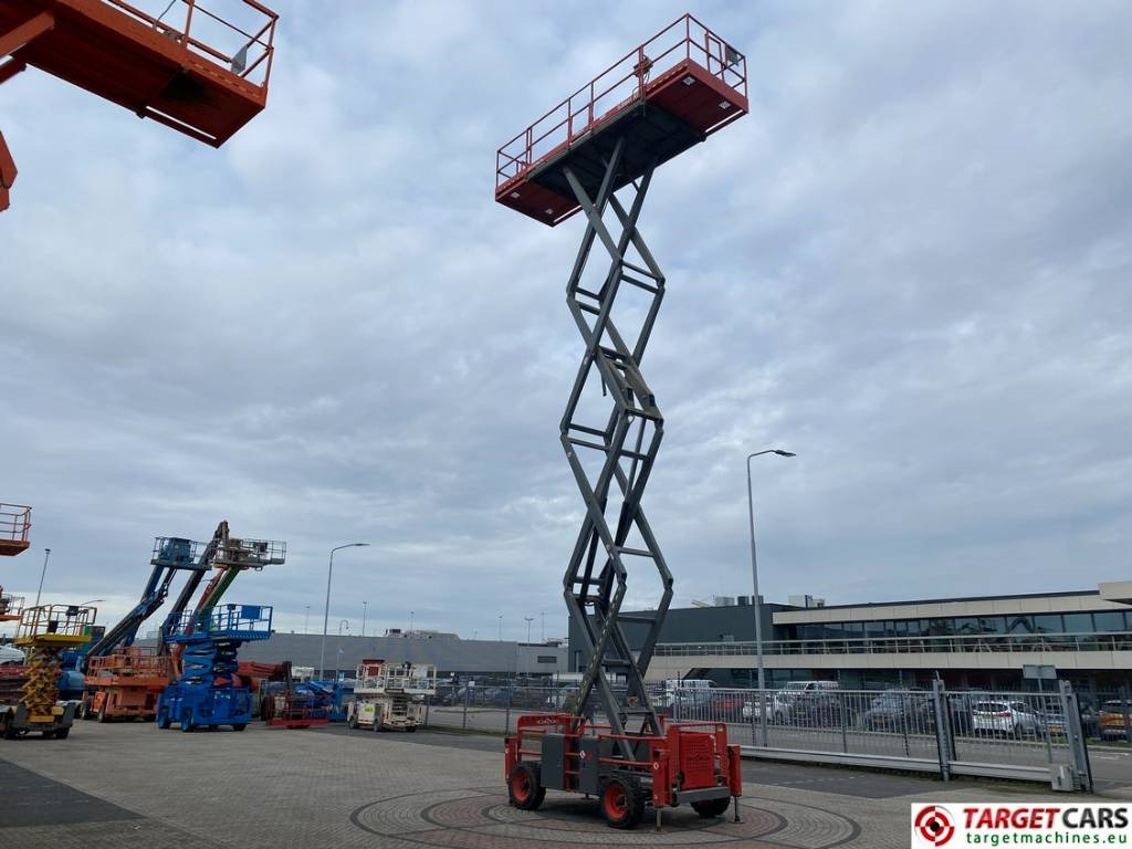 Leasing of SkyJack SJ8841RT Diesel 4x4 Scissor Work Lift 1430cm  SkyJack SJ8841RT Diesel 4x4 Scissor Work Lift 1430cm: picture 7