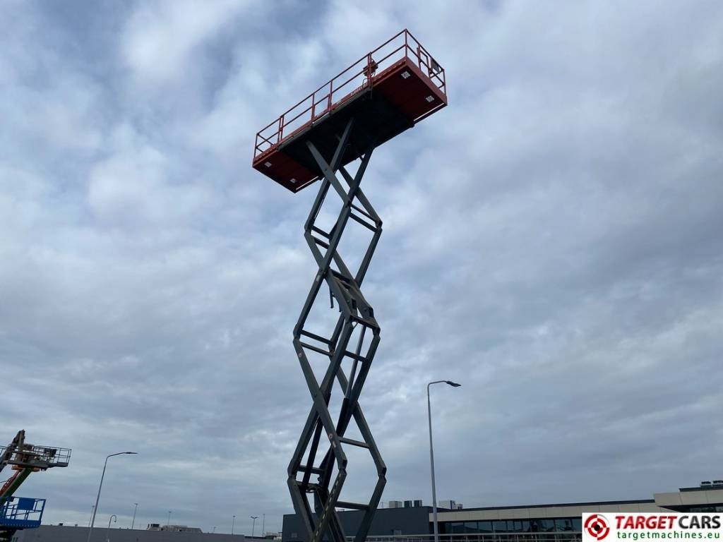 Leasing of SkyJack SJ8841RT Diesel 4x4 Scissor Work Lift 1430cm  SkyJack SJ8841RT Diesel 4x4 Scissor Work Lift 1430cm: picture 31