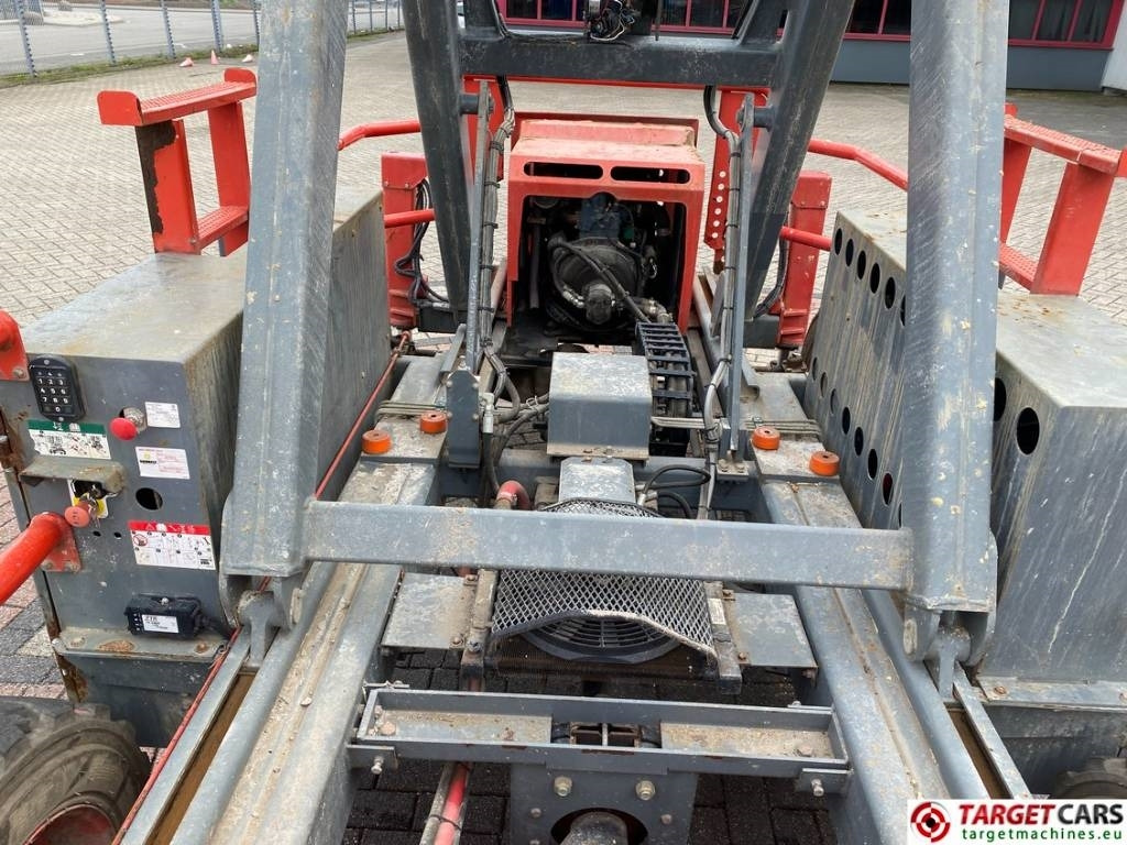 Leasing of SkyJack SJ8841RT Diesel 4x4 Scissor Work Lift 1430cm  SkyJack SJ8841RT Diesel 4x4 Scissor Work Lift 1430cm: picture 29