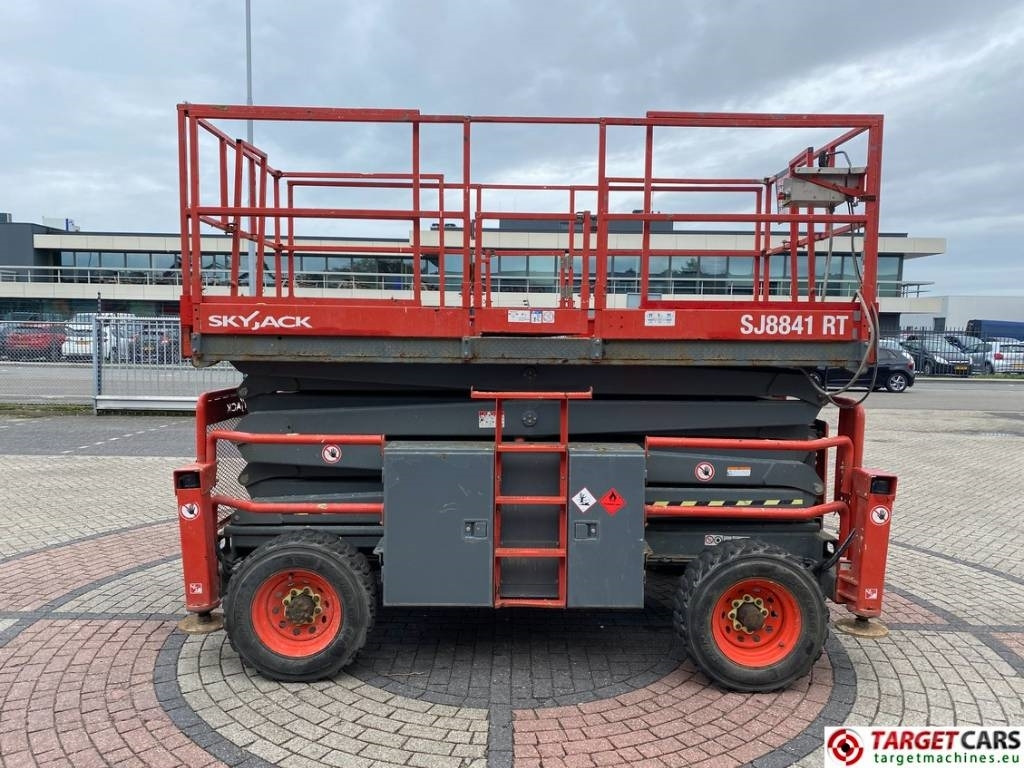 Leasing of SkyJack SJ8841RT Diesel 4x4 Scissor Work Lift 1430cm  SkyJack SJ8841RT Diesel 4x4 Scissor Work Lift 1430cm: picture 39
