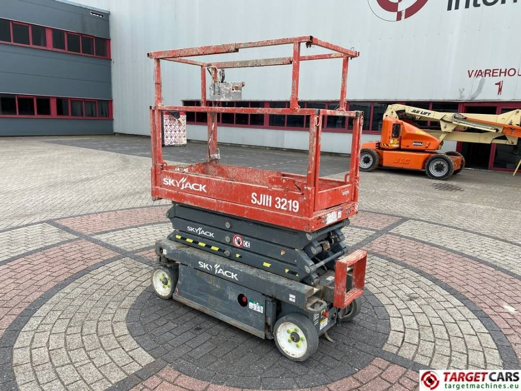 SkyJack SJIII-3219 Electric Scissor Work Lift 780cm - Scissor lift: picture 4 SkyJack SJIII-3219 Electric Scissor Work Lift 780cm - Scissor lift: picture 4