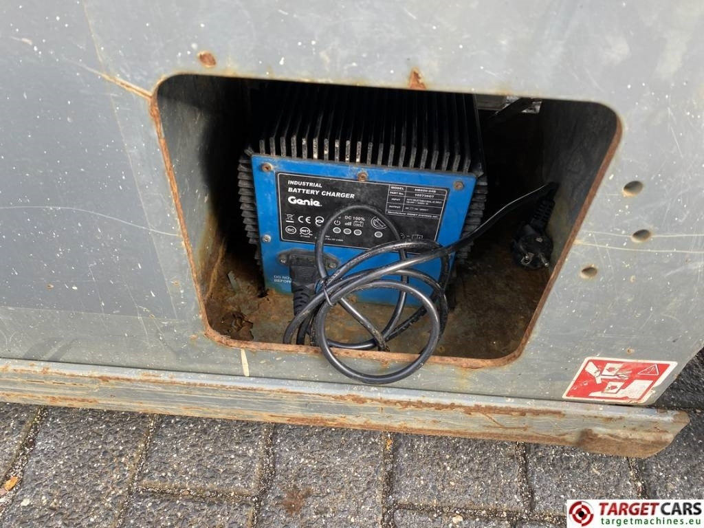 Scissor lift SkyJack SJIII-3226 Electric 3226 Scissor Work Lift 990cm: picture 16