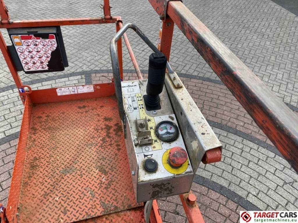 Scissor lift SkyJack SJIII-3226 Electric 3226 Scissor Work Lift 990cm: picture 9