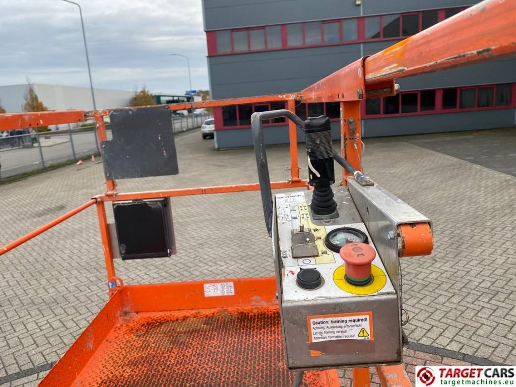Scissor lift SkyJack SJIII-4626 Electric 4626 Scissor Work Lift 990cm: picture 9 Scissor lift SkyJack SJIII-4626 Electric 4626 Scissor Work Lift 990cm: picture 9