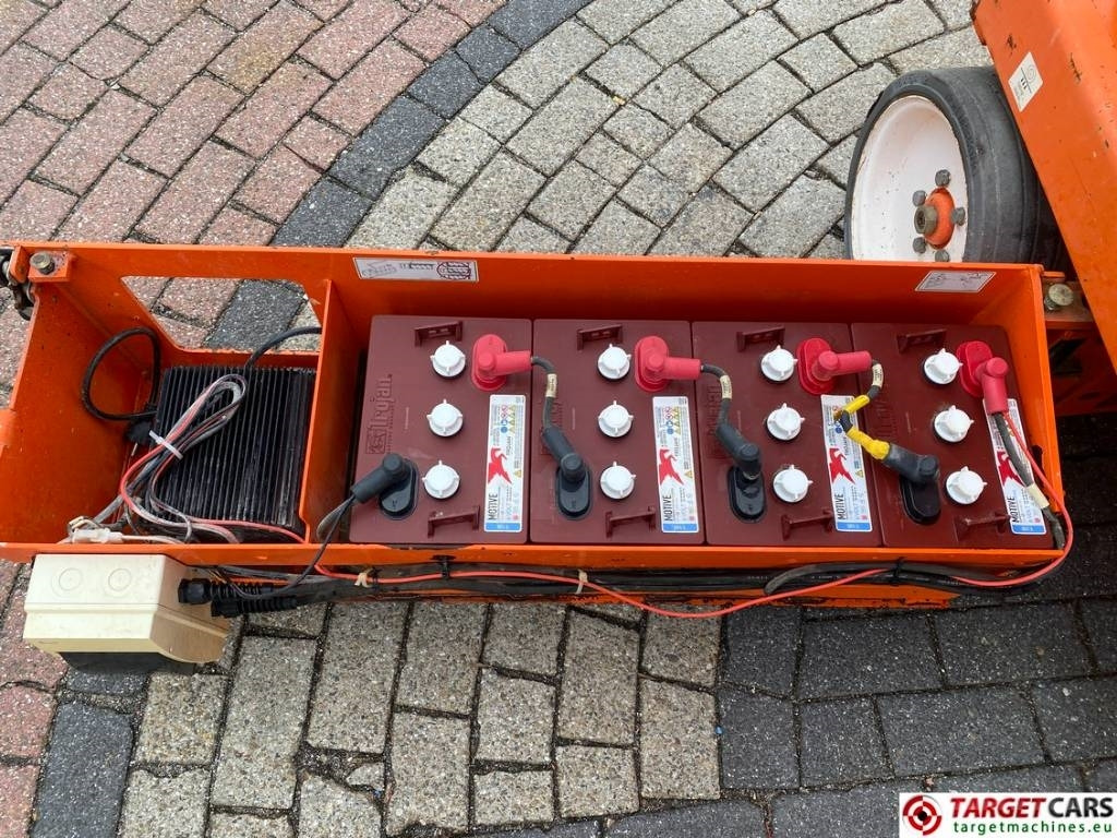 Scissor lift SkyJack SJIII-4626 Electric 4626 Scissor Work Lift 990cm: picture 15 Scissor lift SkyJack SJIII-4626 Electric 4626 Scissor Work Lift 990cm: picture 15