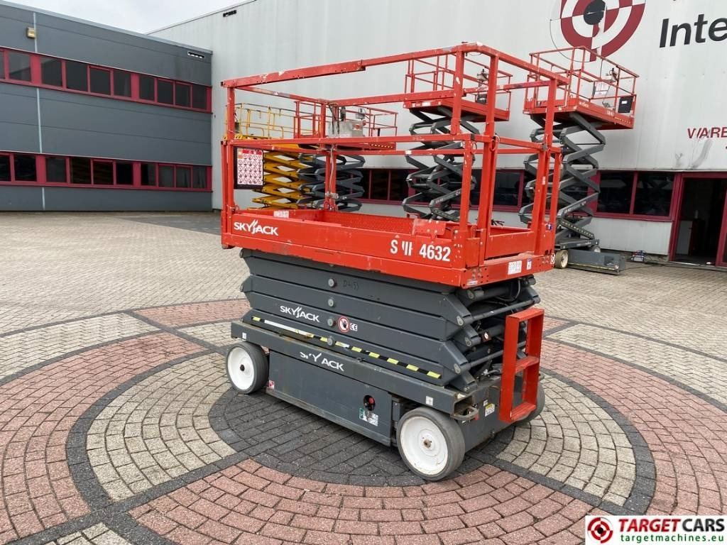 SkyJack SJIII-4632 Electric 4632 Scissor Work Lift 1170cm - Scissor lift: picture 4 SkyJack SJIII-4632 Electric 4632 Scissor Work Lift 1170cm - Scissor lift: picture 4