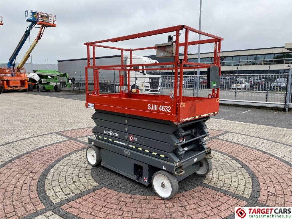SkyJack SJIII-4632 Electric 4632 Scissor Work Lift 1170cm - Scissor lift: picture 2 SkyJack SJIII-4632 Electric 4632 Scissor Work Lift 1170cm - Scissor lift: picture 2