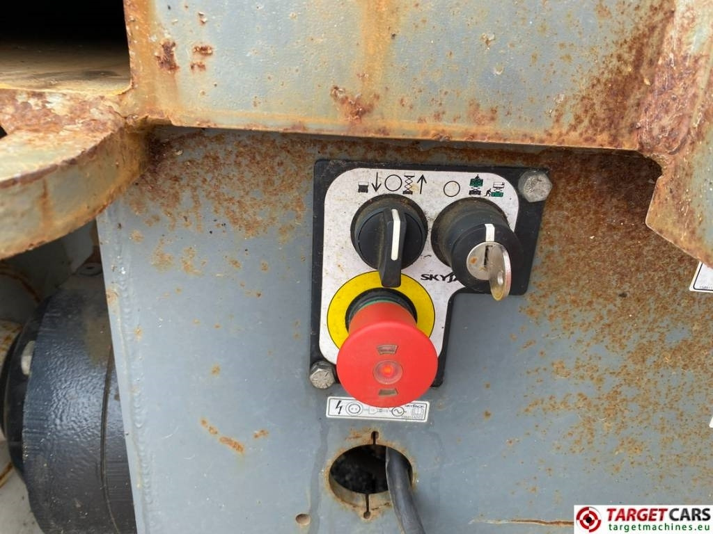 Scissor lift SkyJack SJIII-4740 Electric 4740 Scissor Work Lift 1380cm: picture 12