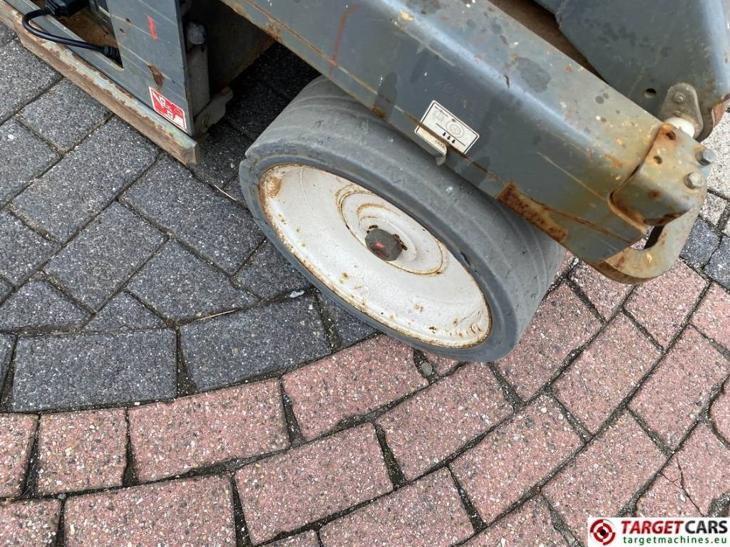 Leasing of SkyJack SJIII-4740 Electric Scissor Work Lift 1380cm  SkyJack SJIII-4740 Electric Scissor Work Lift 1380cm: picture 23