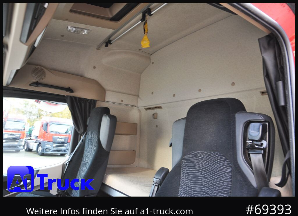 MERCEDES-BENZ Actros 1832, Lowliner, 1 Vorbesitzer - Tractor unit: picture 3 MERCEDES-BENZ Actros 1832, Lowliner, 1 Vorbesitzer - Tractor unit: picture 3