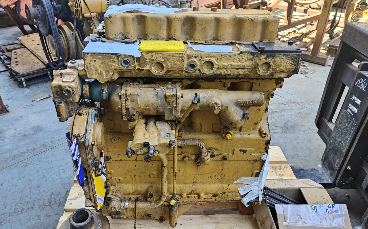 Caterpillar 3304 DI - Engine and parts for Construction machinery: picture 1 Caterpillar 3304 DI - Engine and parts for Construction machinery: picture 1