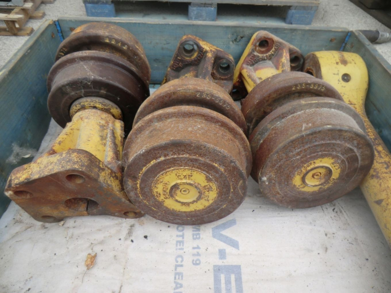 Caterpillar 963D RULLI SUPERIORI HEAVY-DUTY, SYSTEM ONE - Track roller for Construction machinery: picture 4 Caterpillar 963D RULLI SUPERIORI HEAVY-DUTY, SYSTEM ONE - Track roller for Construction machinery: picture 4