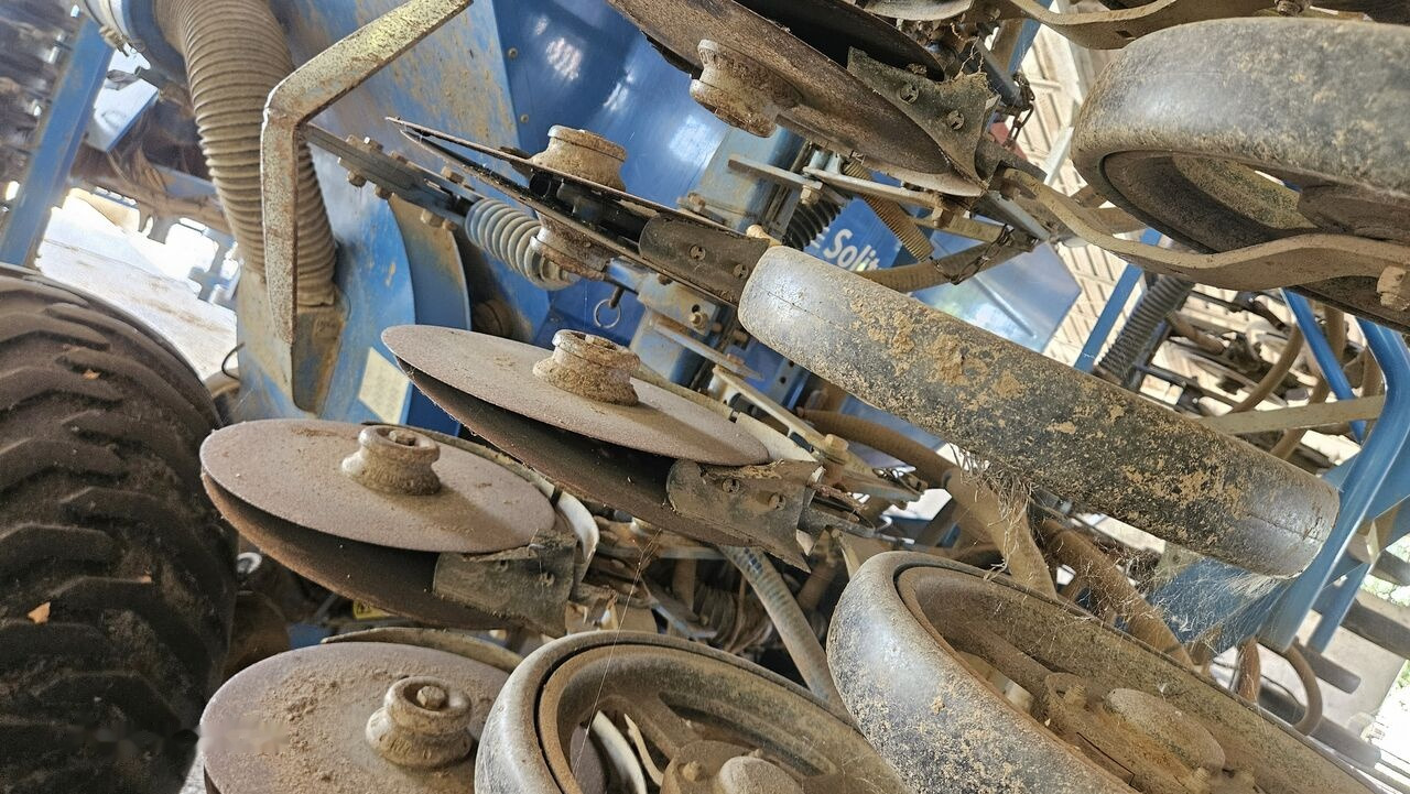 Lemken SOLITAIR 9/500 KA-DS 150 + HELIODOR 9/500 - Seed drill: picture 3 Lemken SOLITAIR 9/500 KA-DS 150 + HELIODOR 9/500 - Seed drill: picture 3