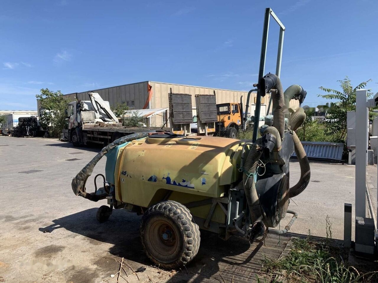 NOBILI GEO45 1000T - Trailed sprayer: picture 1 NOBILI GEO45 1000T - Trailed sprayer: picture 1