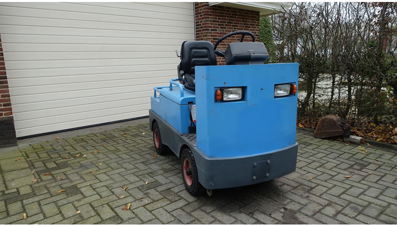 Hako Sherpa S/5 48 volts met acculader - Tow tractor: picture 2 Hako Sherpa S/5 48 volts met acculader - Tow tractor: picture 2