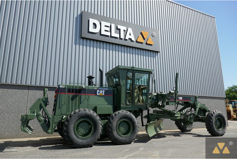 Caterpillar 12H Ex-military - Grader: picture 5 Caterpillar 12H Ex-military - Grader: picture 5