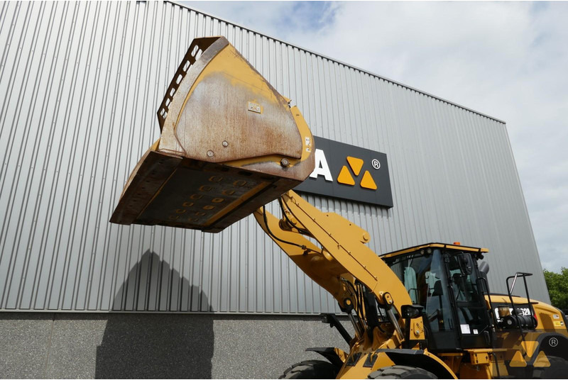 Wheel loader Caterpillar 962M: picture 11 Wheel loader Caterpillar 962M: picture 11