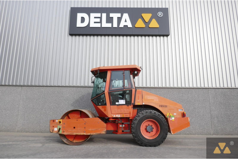 Dynapac CA152D - Roller: picture 1 Dynapac CA152D - Roller: picture 1