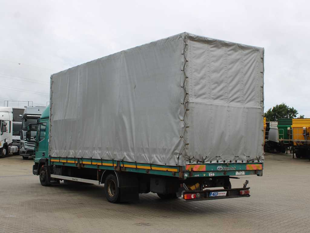 Iveco EUROCARGO 120EL22, EURO 5 - Curtainsider truck: picture 5 Iveco EUROCARGO 120EL22, EURO 5 - Curtainsider truck: picture 5