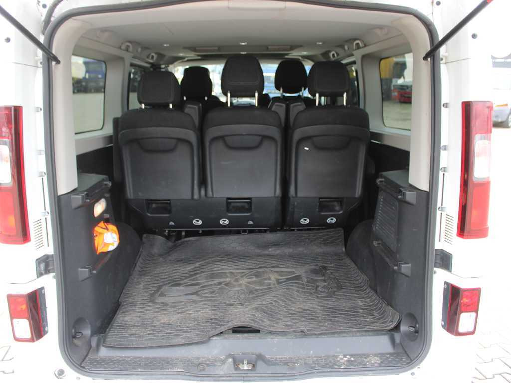 Passenger van Opel VIVARO-B, 7 SEATS: picture 6 Passenger van Opel VIVARO-B, 7 SEATS: picture 6