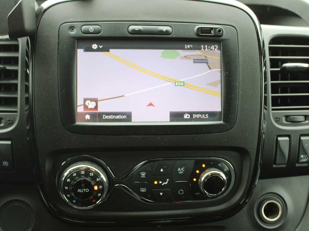 Passenger van Opel VIVARO-B, 7 SEATS: picture 10 Passenger van Opel VIVARO-B, 7 SEATS: picture 10