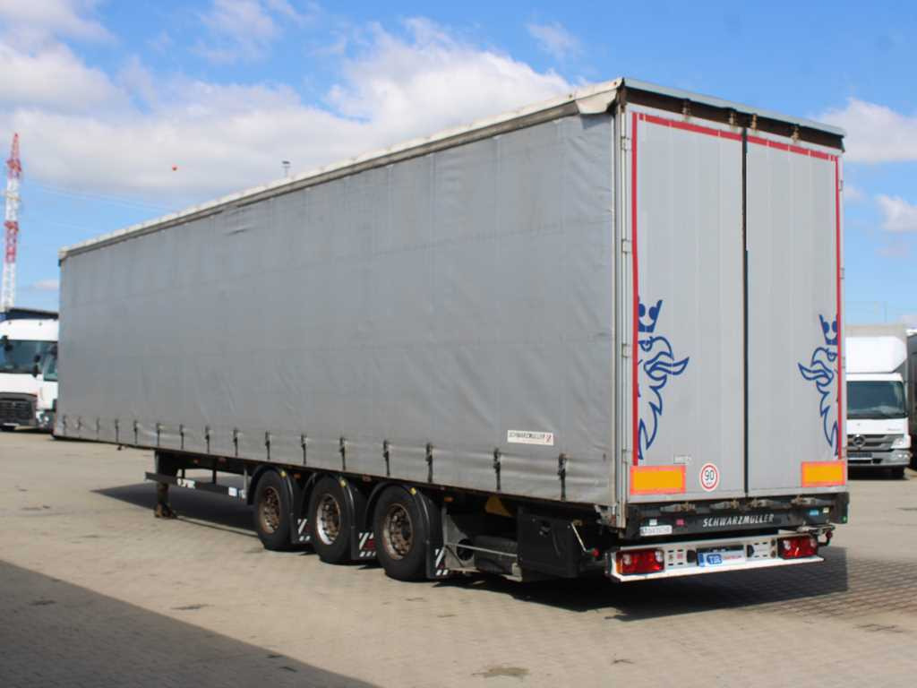 Schwarzmüller SPA 3/E, LOWDECK, MULTILOCK, LIFTING AXLE, LIFTING ROOF - Curtainsider semi-trailer: picture 5 Schwarzmüller SPA 3/E, LOWDECK, MULTILOCK, LIFTING AXLE, LIFTING ROOF - Curtainsider semi-trailer: picture 5