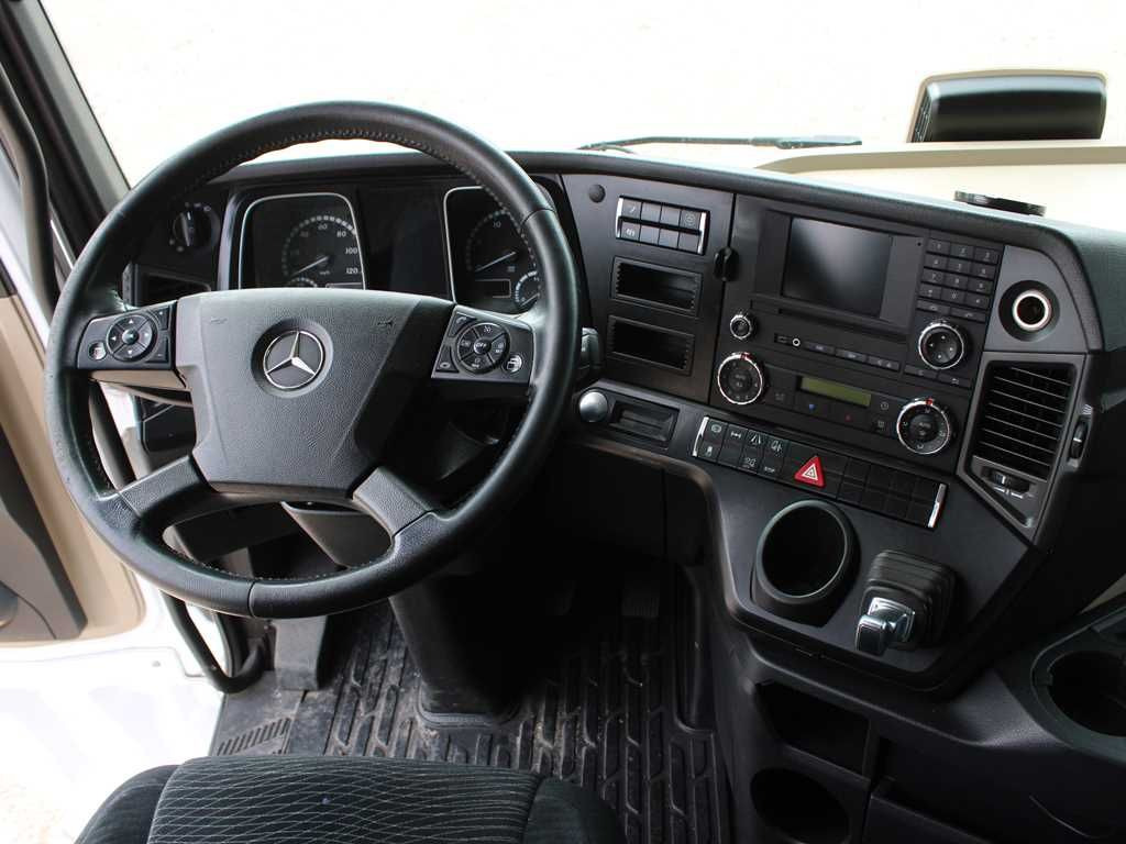 Tractor unit Mercedes-Benz Actros 1845, EURO 6: picture 9